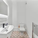 Ideal House 10 Mins From 度假居 利兹