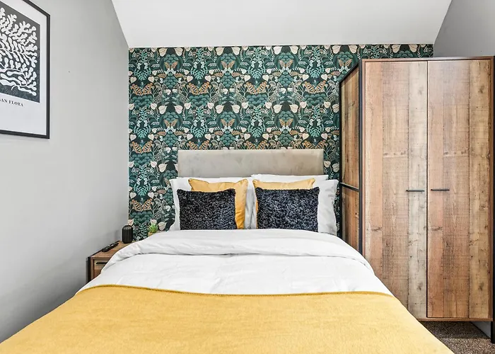 Будинок відпочинку Ideal House 10 Mins From