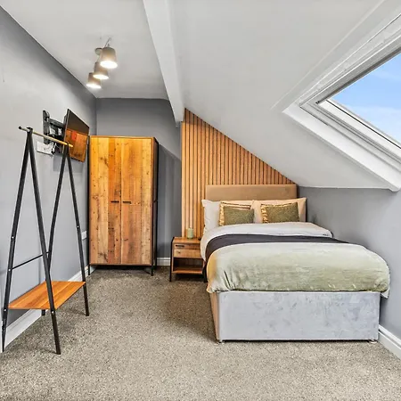 Ideal House 10 Mins From Ferienhaus *